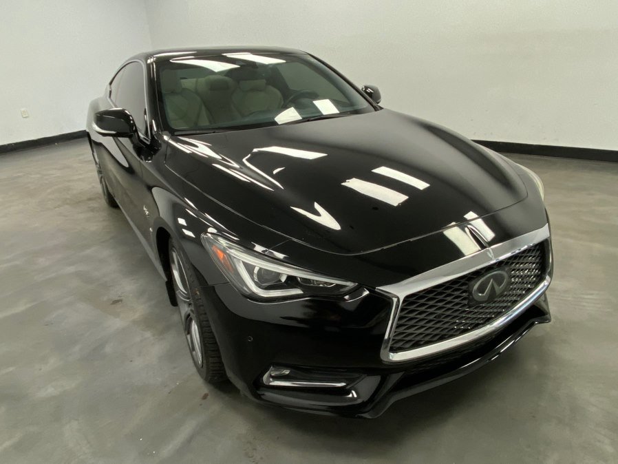 Used 2018 INFINITI Q60 Red Sport 400 w/ Pro Active Package image 9