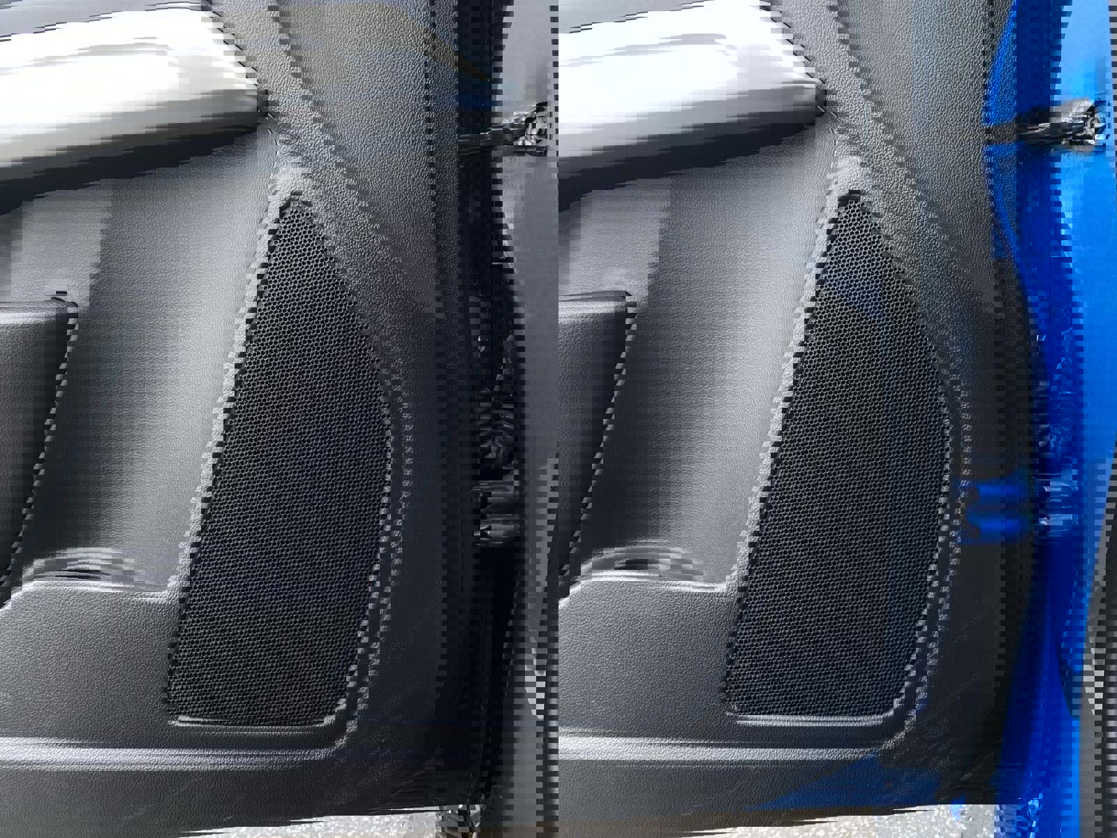 Used 2022 Chevrolet Colorado ZR2 w/ LPO, Door Decal Package image 14