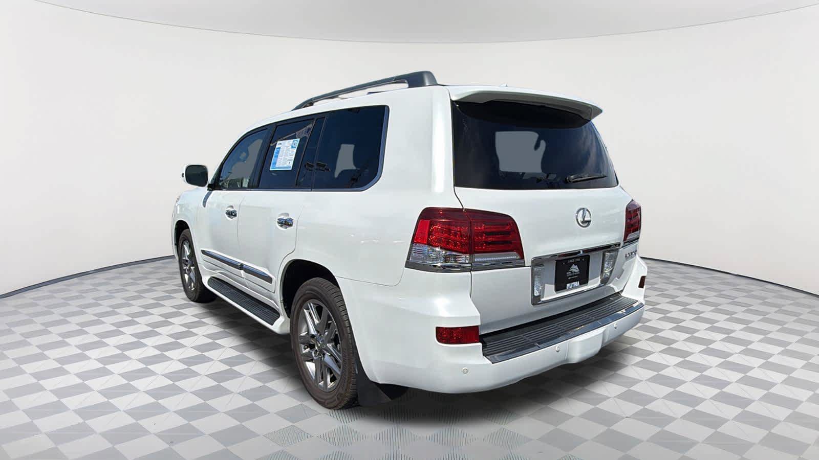 Used 2015 Lexus LX 570 4WD image 7