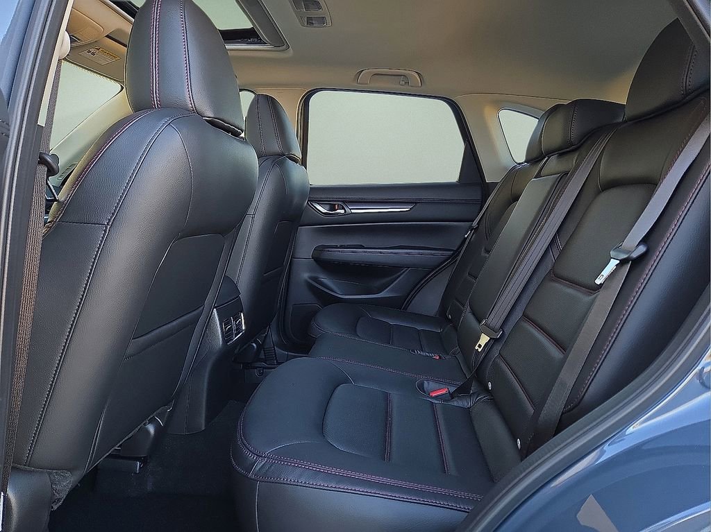 New 2025 MAZDA CX-5 Carbon Edition image 16