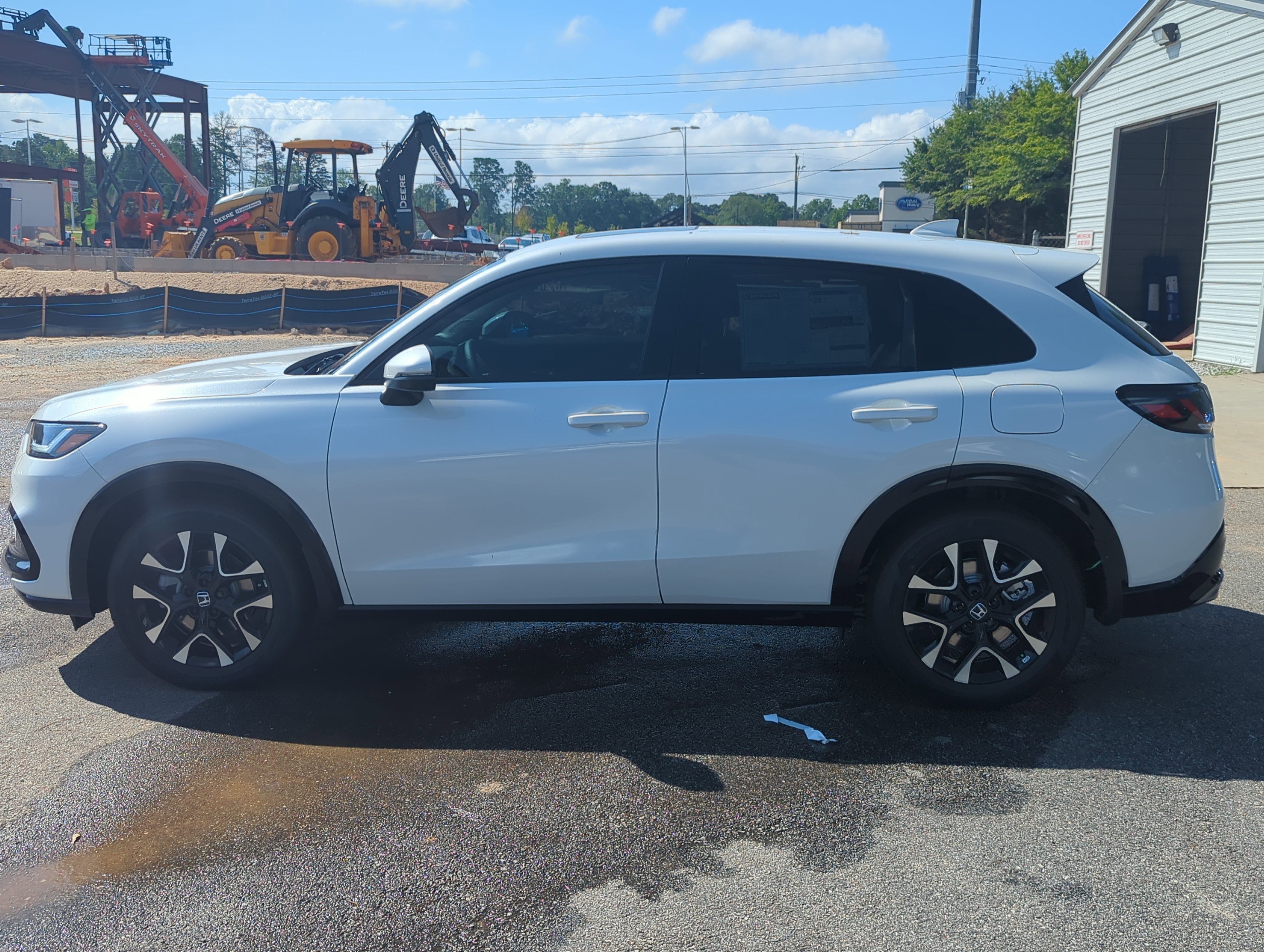 Used 2026 Honda HR-V EX-L image 8