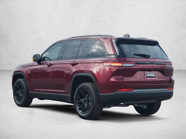 Used 2026 Jeep Grand Cherokee Altitude AWD/4WD image 8