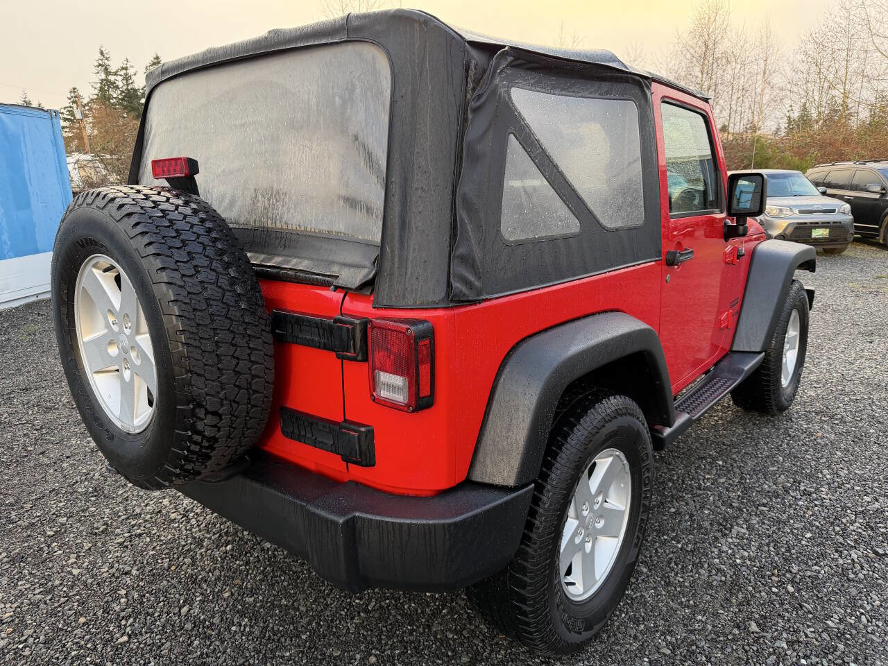 Used 2018 Jeep Wrangler Sport AWD/4WD image 3