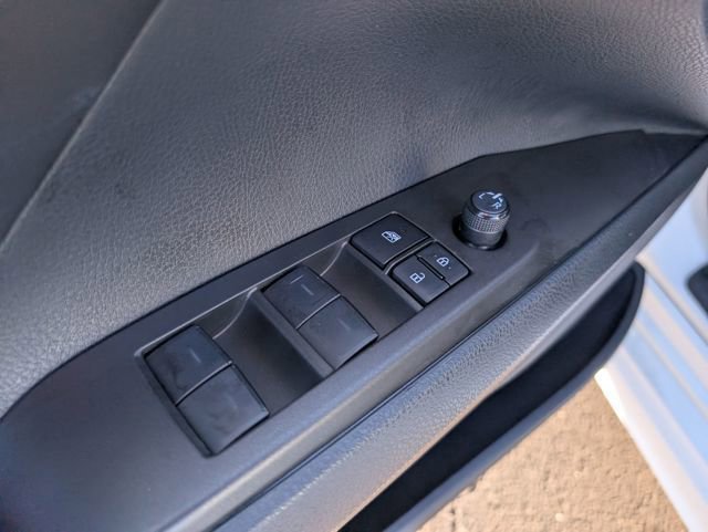 Used 2023 Toyota Camry SE w/ Convenience Package image 15