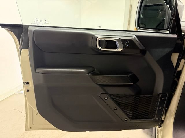 Used 2025 Ford Bronco Badlands AWD/4WD image 10