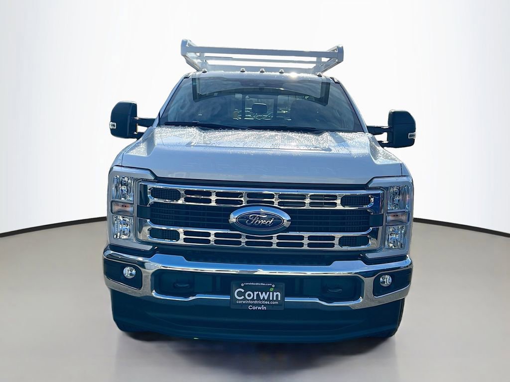 New 2026 Ford F350 XL w/ XL Chrome Package image 4