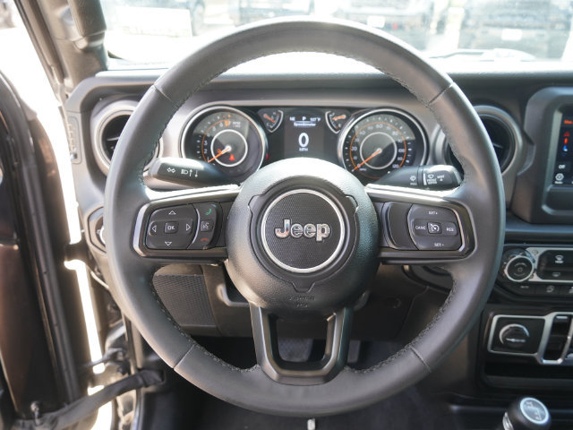 Used 2023 Jeep Gladiator Sport AWD/4WD image 23