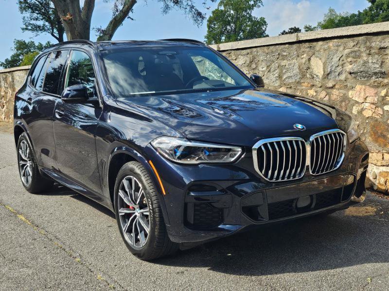Used 2023 BMW X5 xDrive40i w/ Executive Package AWD/4WD image 11