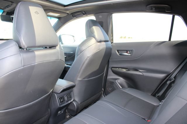 Used 2024 Toyota Venza Limited AWD/4WD image 9