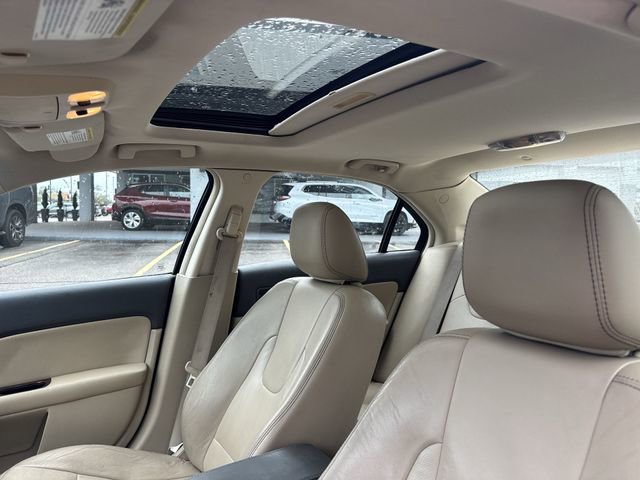 Used 2010 Ford Fusion SEL FWD image 16