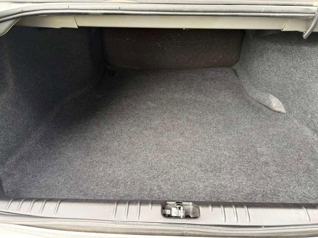 Used 2016 Chevrolet Impala Limited LS image 23