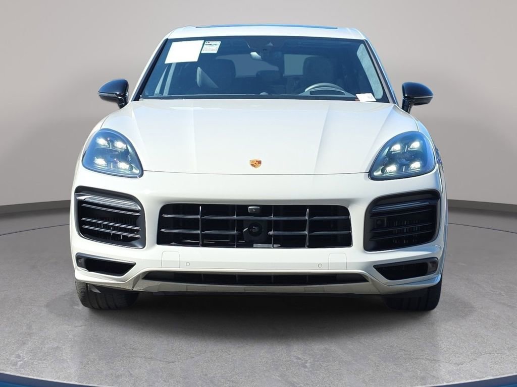 Used 2023 Porsche Cayenne GTS AWD/4WD image 3