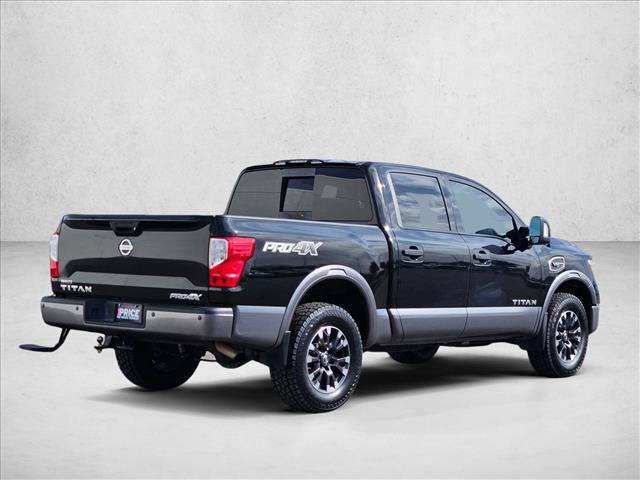 Used 2017 Nissan Titan PRO-4X AWD/4WD image 5
