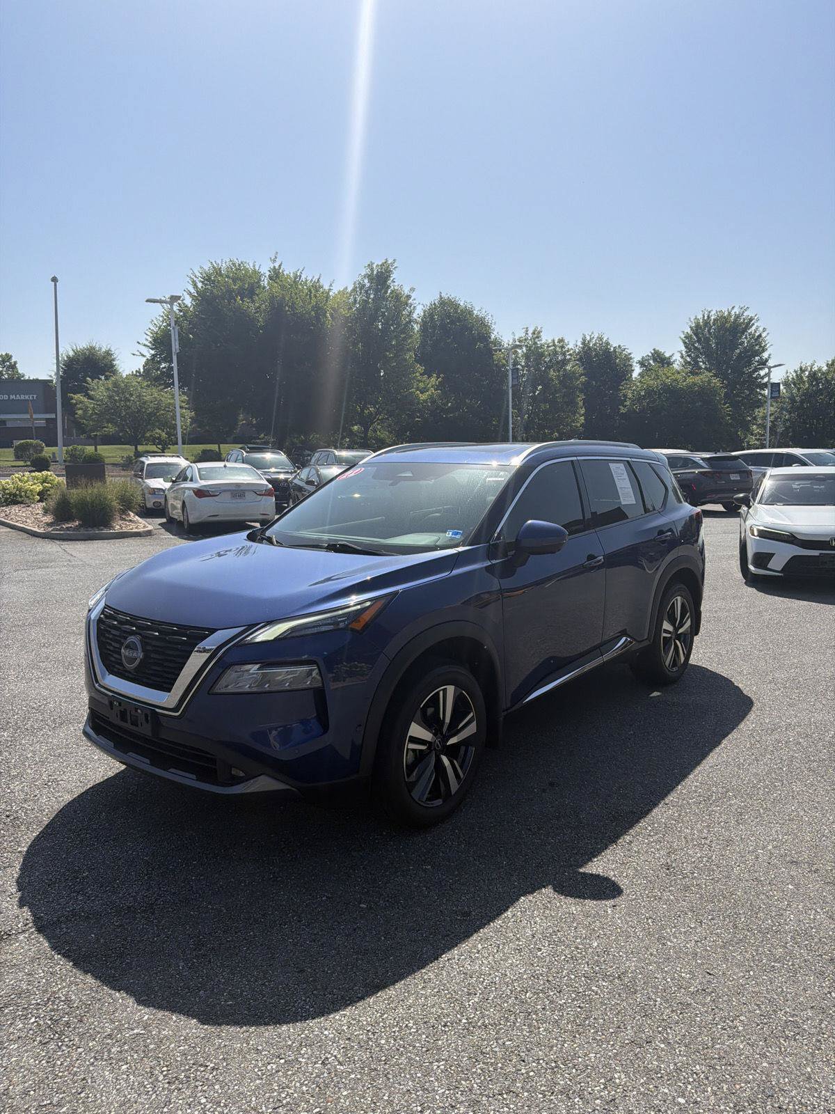Used 2022 Nissan Rogue SL w/ SL Premium Package FWD image 1