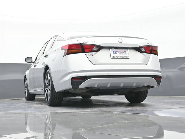 Used 2022 Nissan Altima 2.5 SV FWD image 44