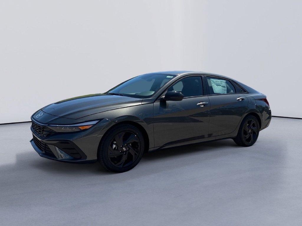 New 2026 Hyundai Elantra SEL Sport FWD image 7