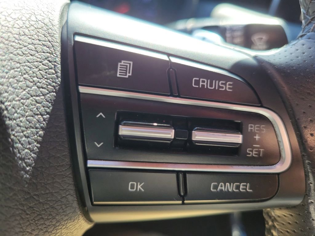 Used 2020 Kia Stinger GT-Line w/ Sun & Sound Package image 22