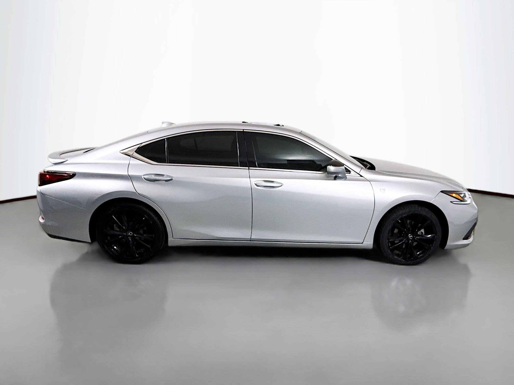 Certified 2023 Lexus ES 350 F Sport w/ Accessory Package (Z2) image 8