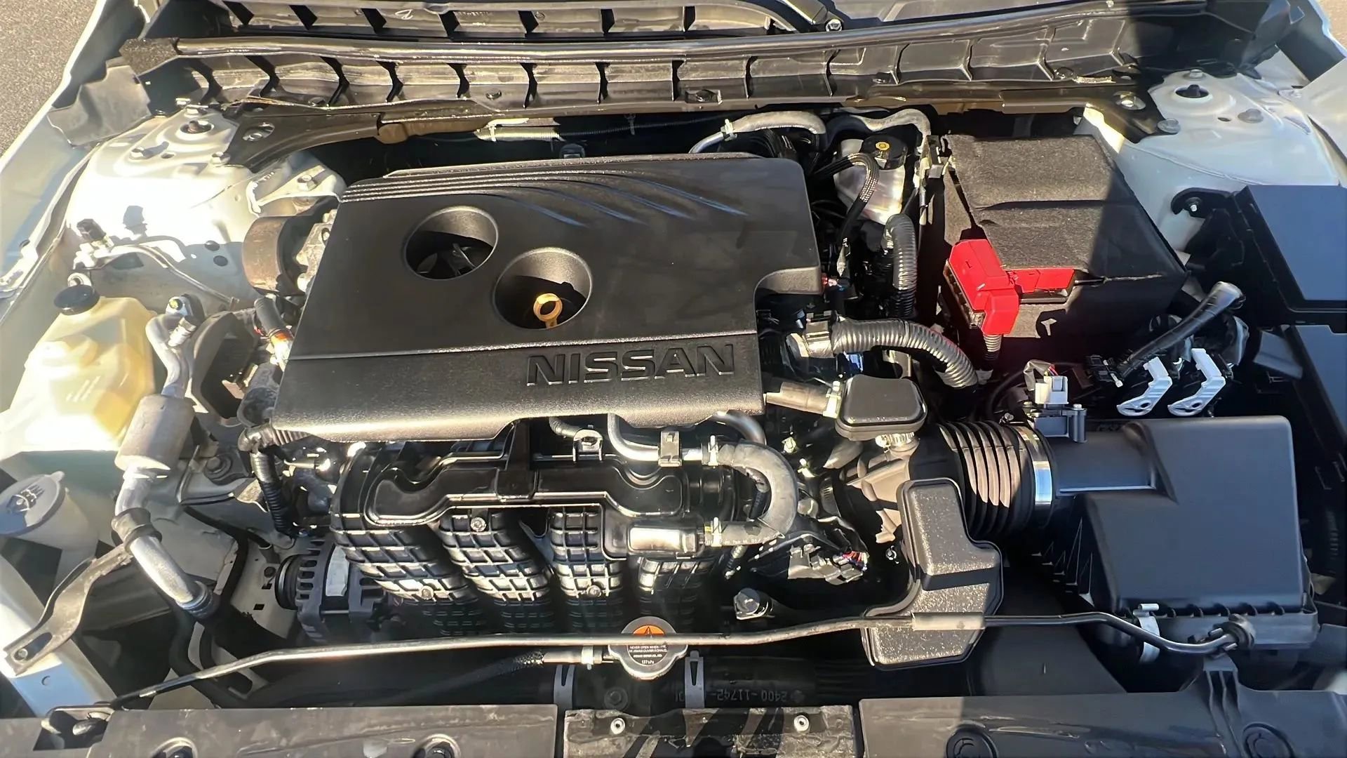 Used 2020 Nissan Altima 2.5 SR w/ Premium Package image 32