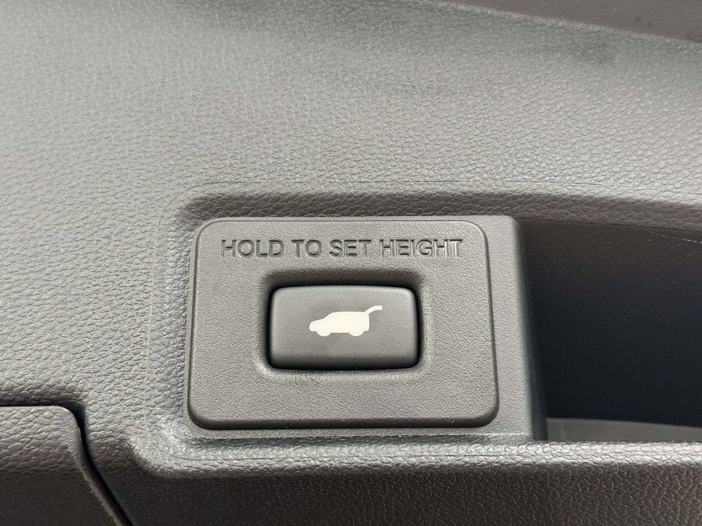 Certified 2022 Acura RDX A-Spec FWD image 9