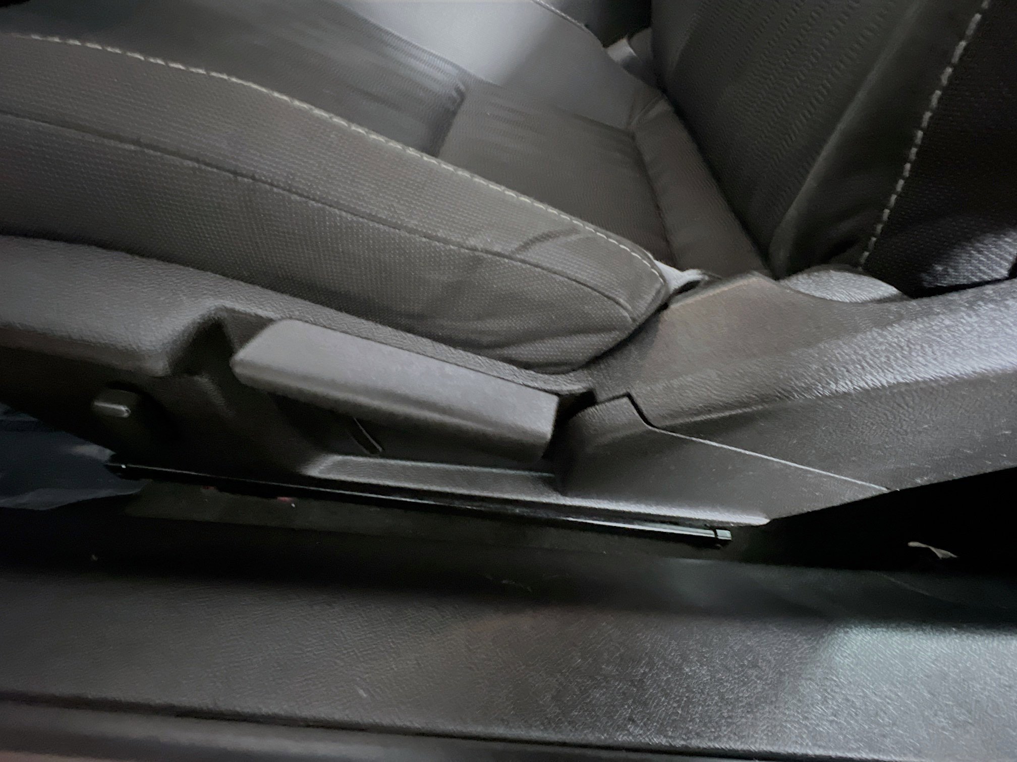 Used 2013 Chevrolet Camaro LS RWD image 16