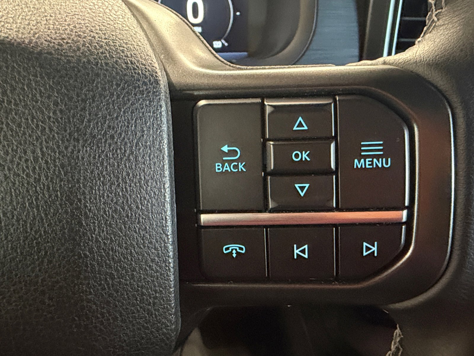 Used 2024 Ford F150 XLT w/ FX4 Off-Road Package AWD/4WD image 45