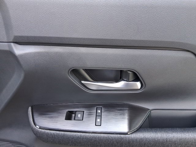 New 2026 Nissan Kicks SV w/ Cold Weather Package FWD image 21