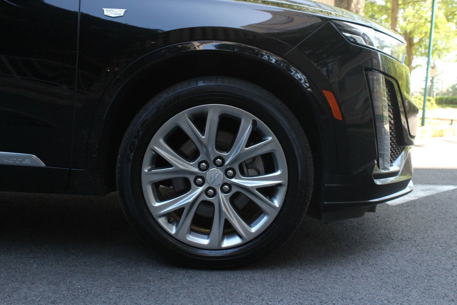 Used 2020 Cadillac XT6 Sport AWD/4WD image 4