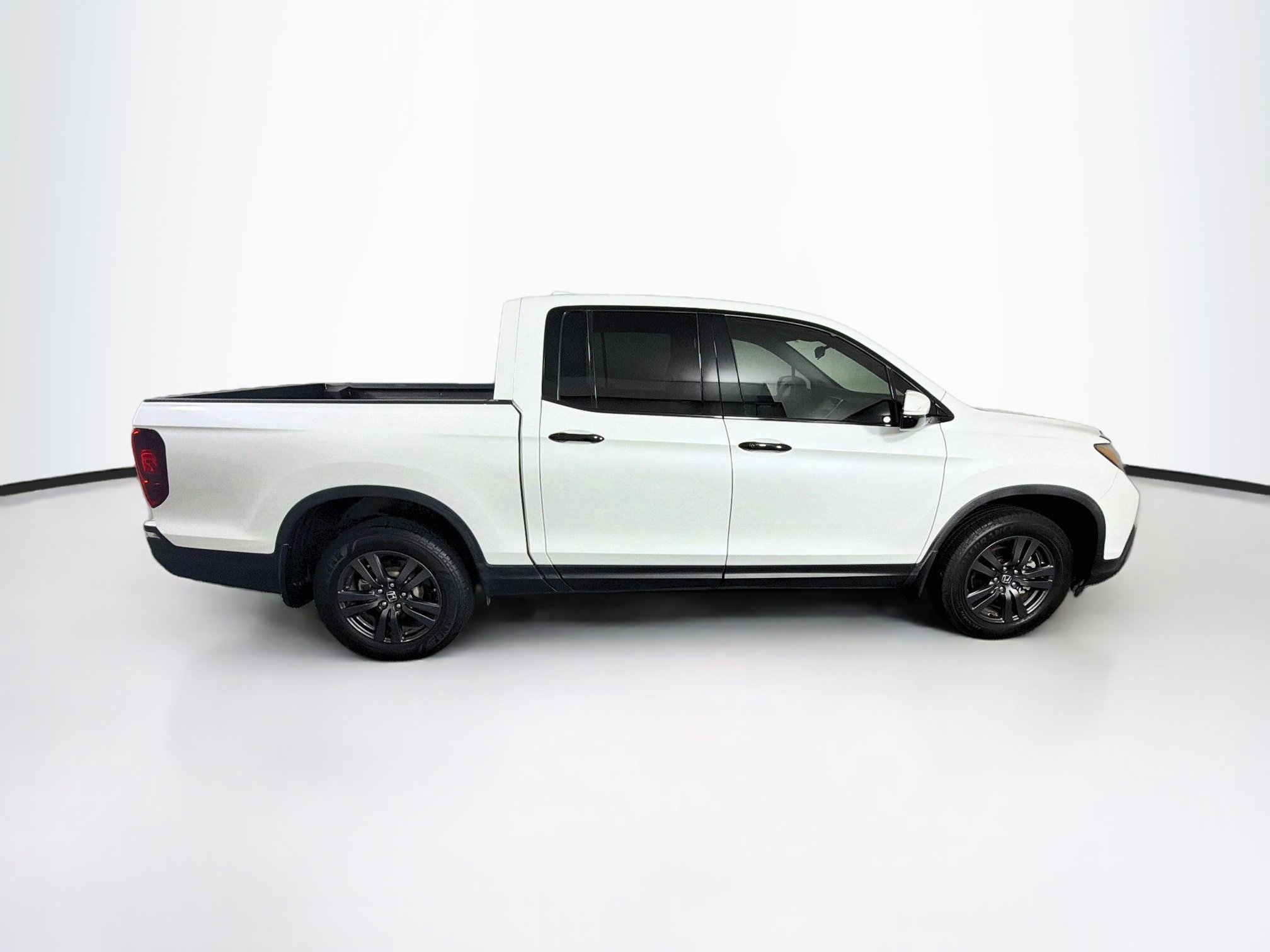 Used 2020 Honda Ridgeline Sport image 10