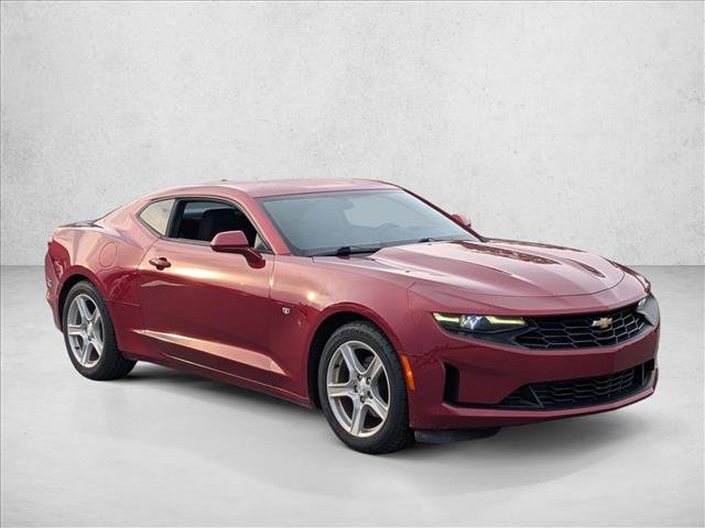 Used 2019 Chevrolet Camaro LT w/ Technology Package RWD image 3
