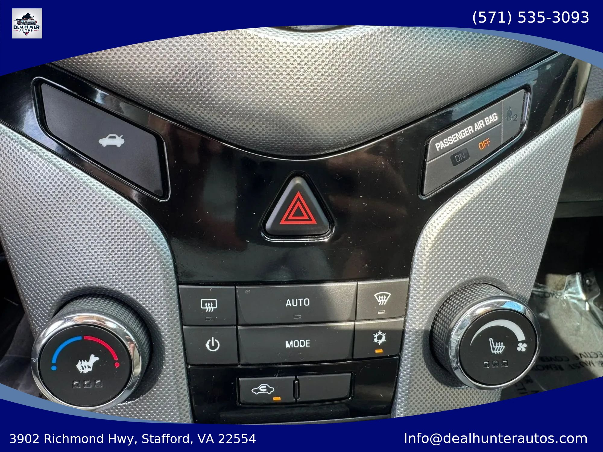 Used 2015 Chevrolet Cruze LTZ w/ Sun, Sound and Sport Package FWD image 24