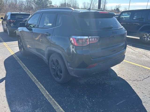 Used 2019 Jeep Compass Altitude image 2