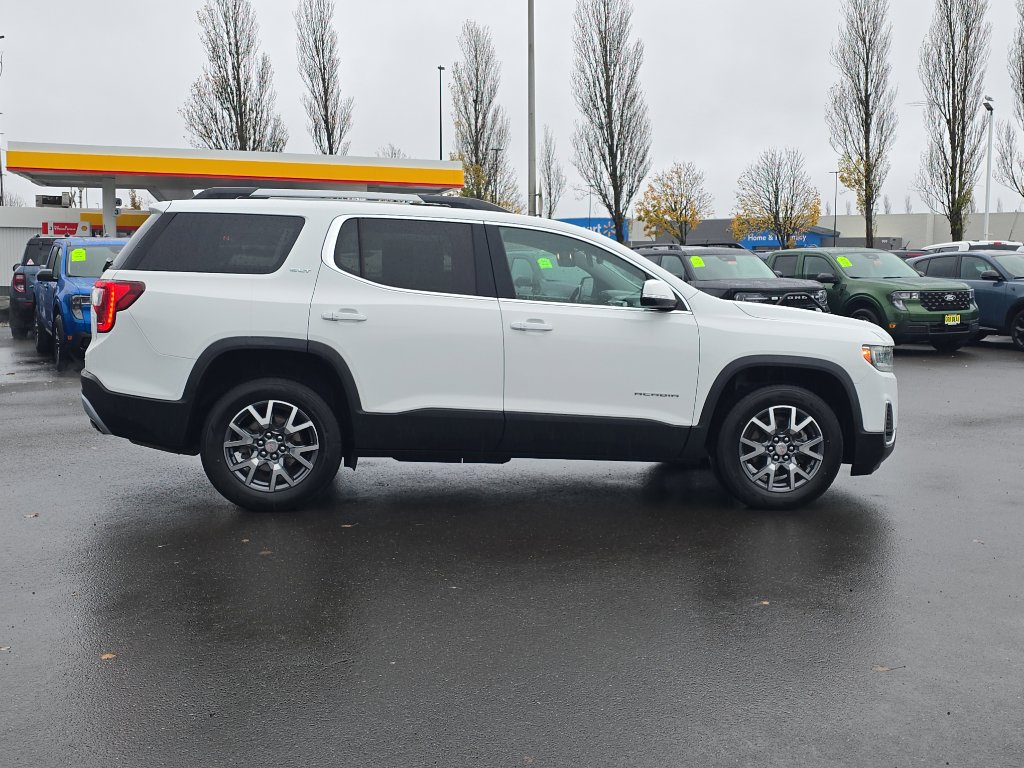 Used 2023 GMC Acadia SLT image 7
