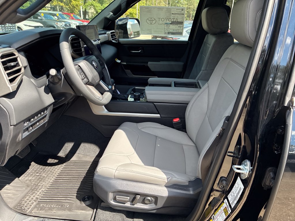 New 2026 Toyota Tundra Limited w/ Power Package RWD image 15