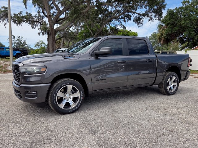 New 2026 RAM 1500 Express RWD image 4