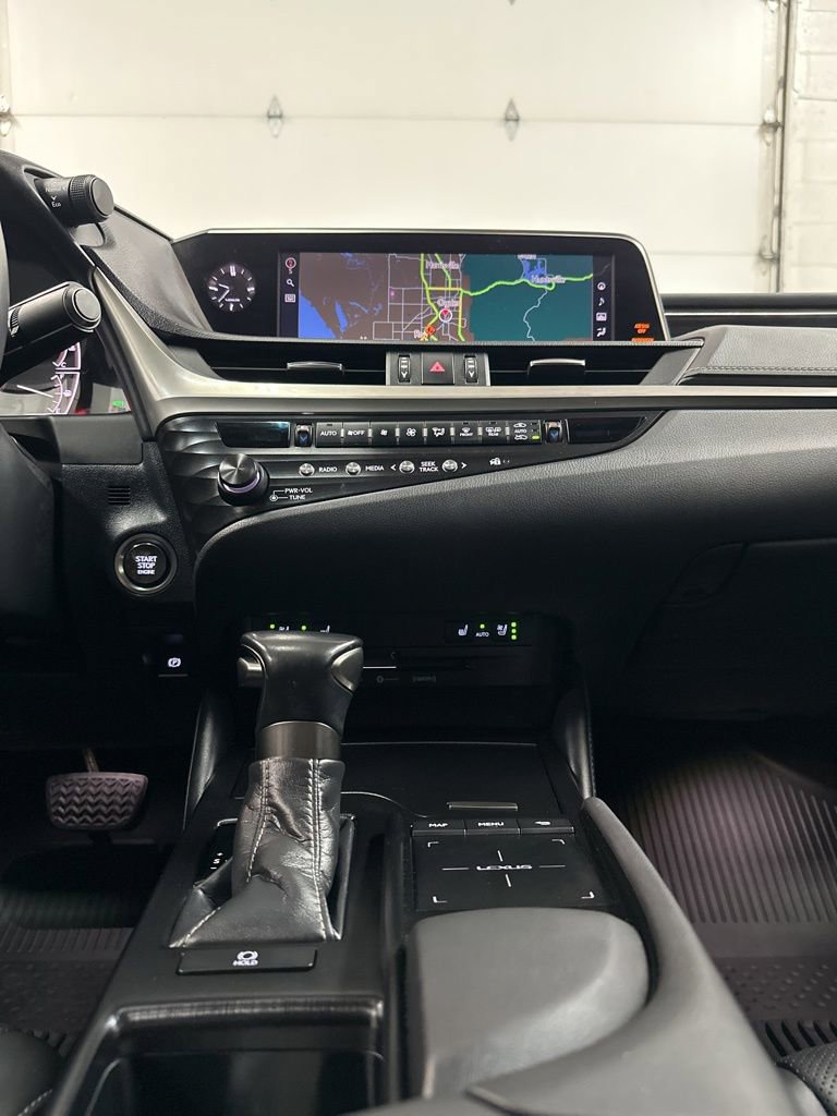Used 2020 Lexus ES 350 w/ Premium Package FWD image 24