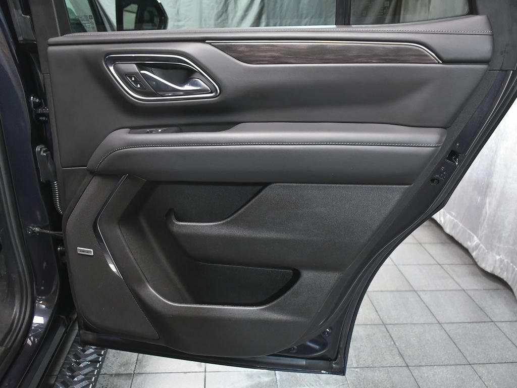 Used 2023 Chevrolet Tahoe Z71 AWD/4WD image 14
