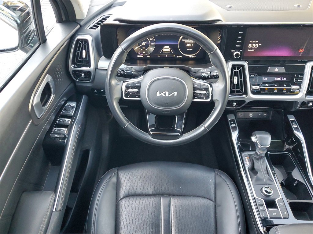 Certified 2023 Kia Sorento SX image 11