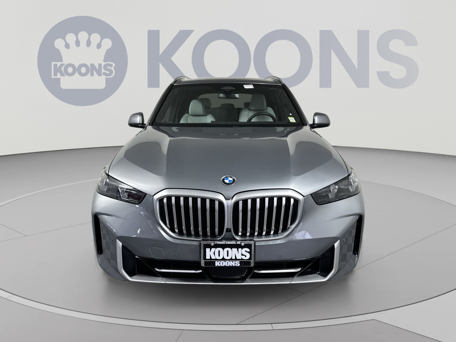 Used 2024 BMW X5 xDrive40i w/ Parking Assistance Package AWD/4WD image 11