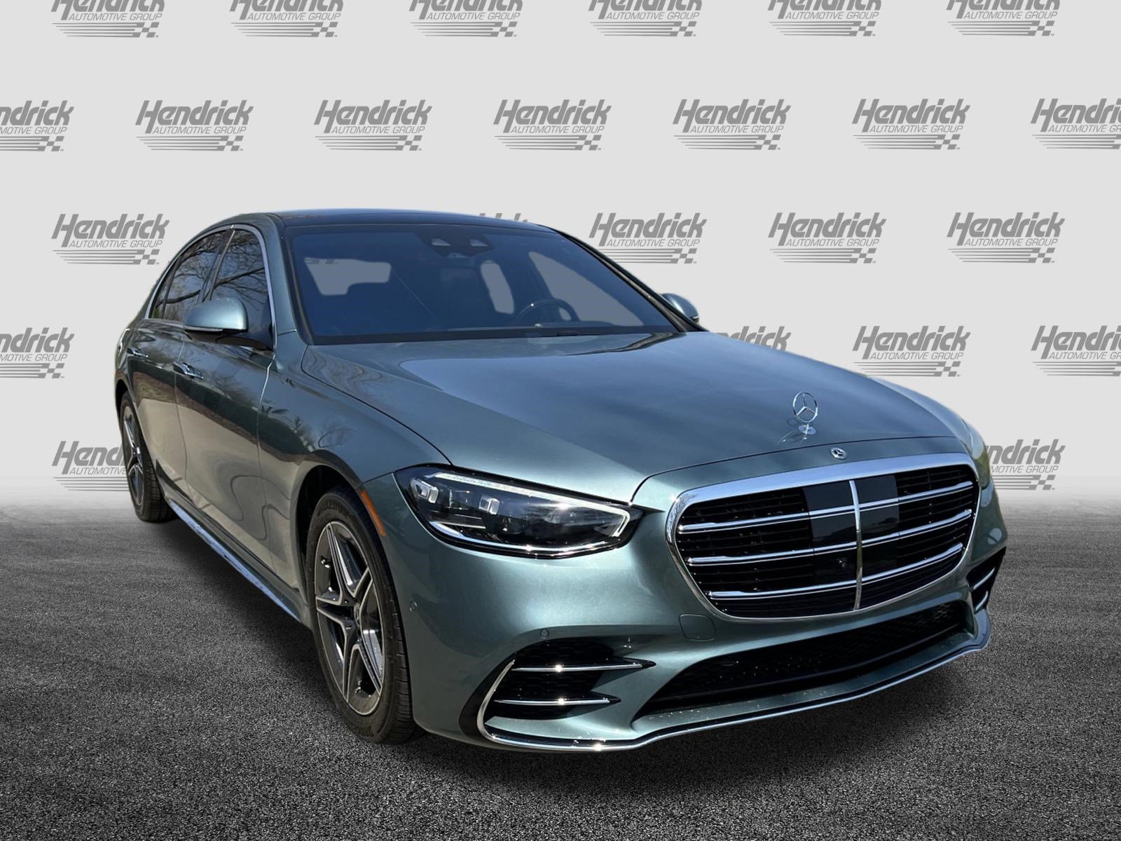 Certified 2026 Mercedes-Benz S 580 4MATIC Sedan image 2