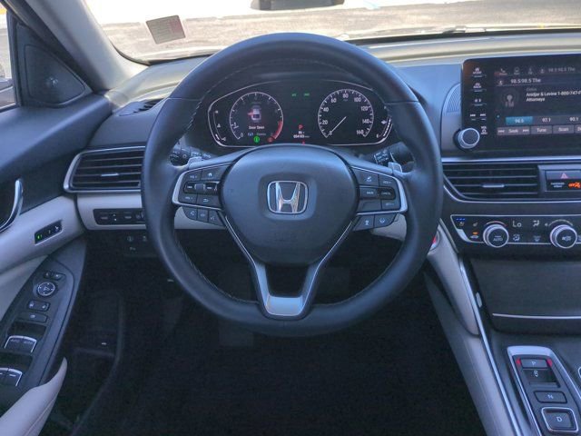 Used 2020 Honda Accord Touring image 17