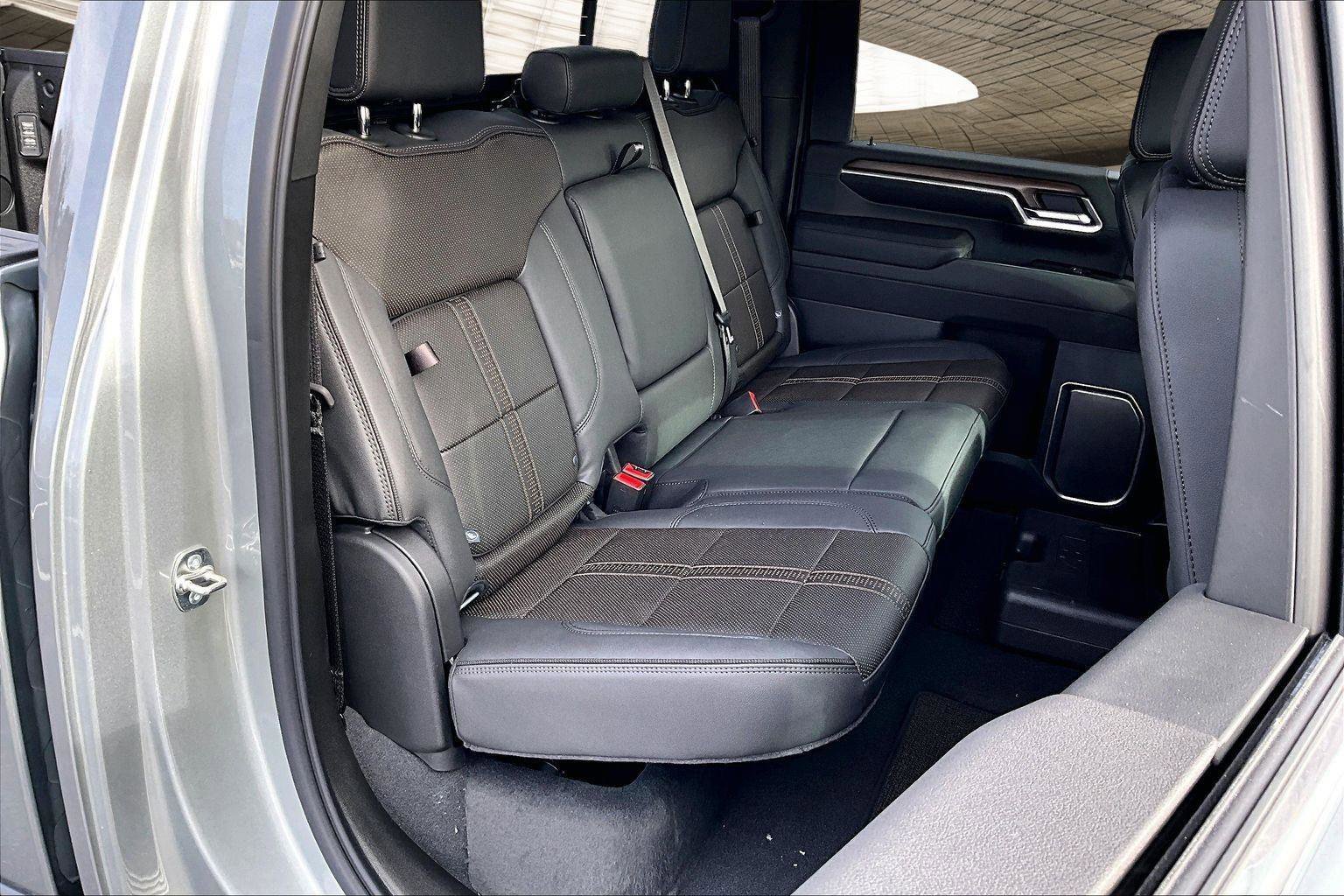 New 2026 Chevrolet Silverado 2500 High Country w/ High Country Premium Package image 12