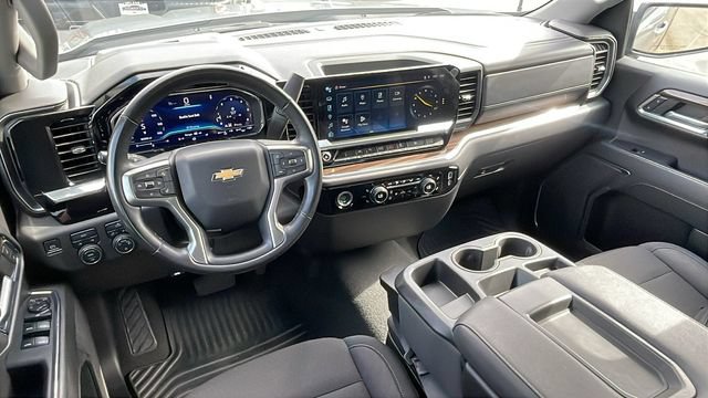 Used 2024 Chevrolet Silverado 1500 LT w/ LPO, Dark Essentials Package AWD/4WD image 14