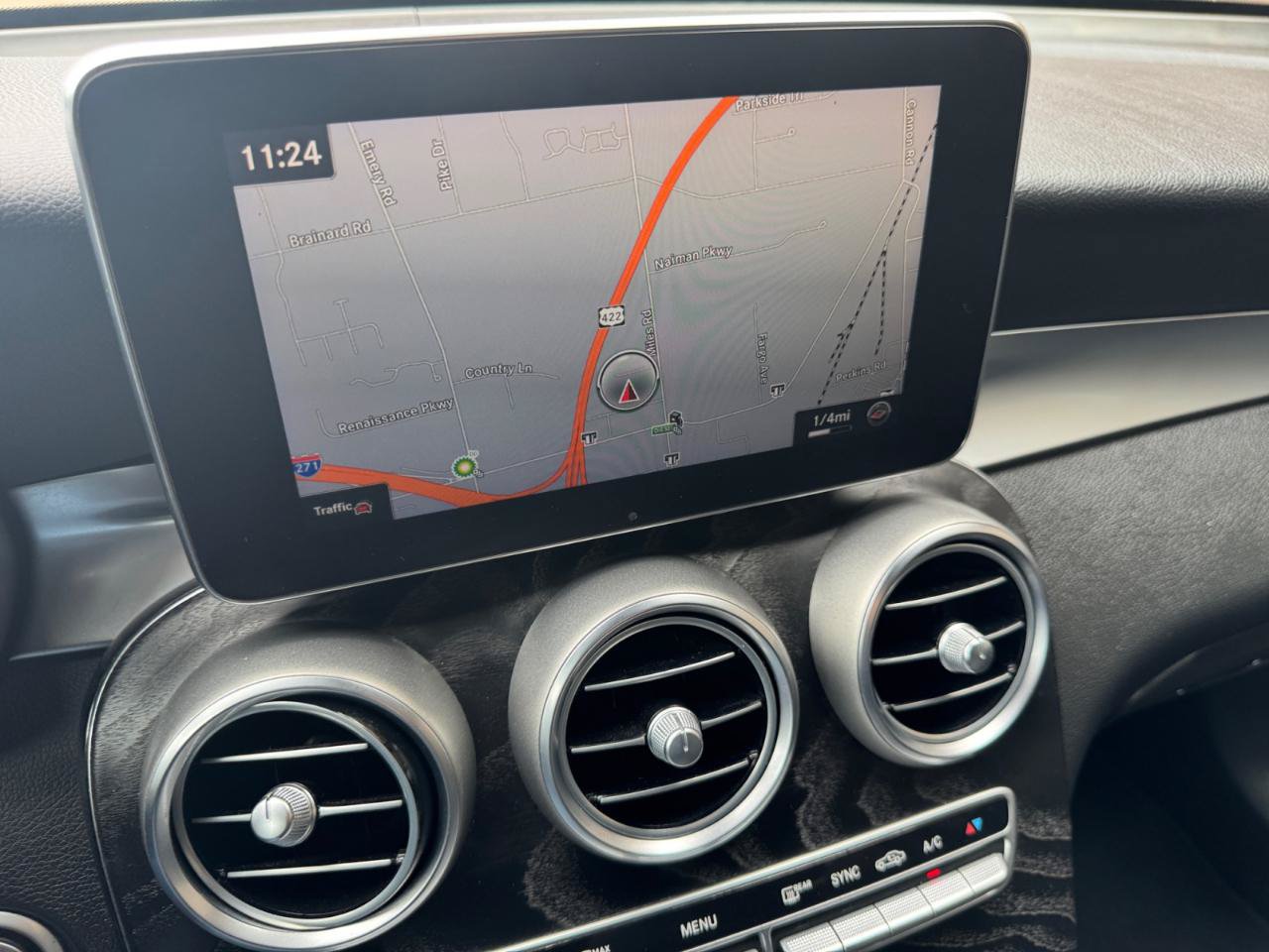 Used 2018 Mercedes-Benz GLC 300 4MATIC image 20