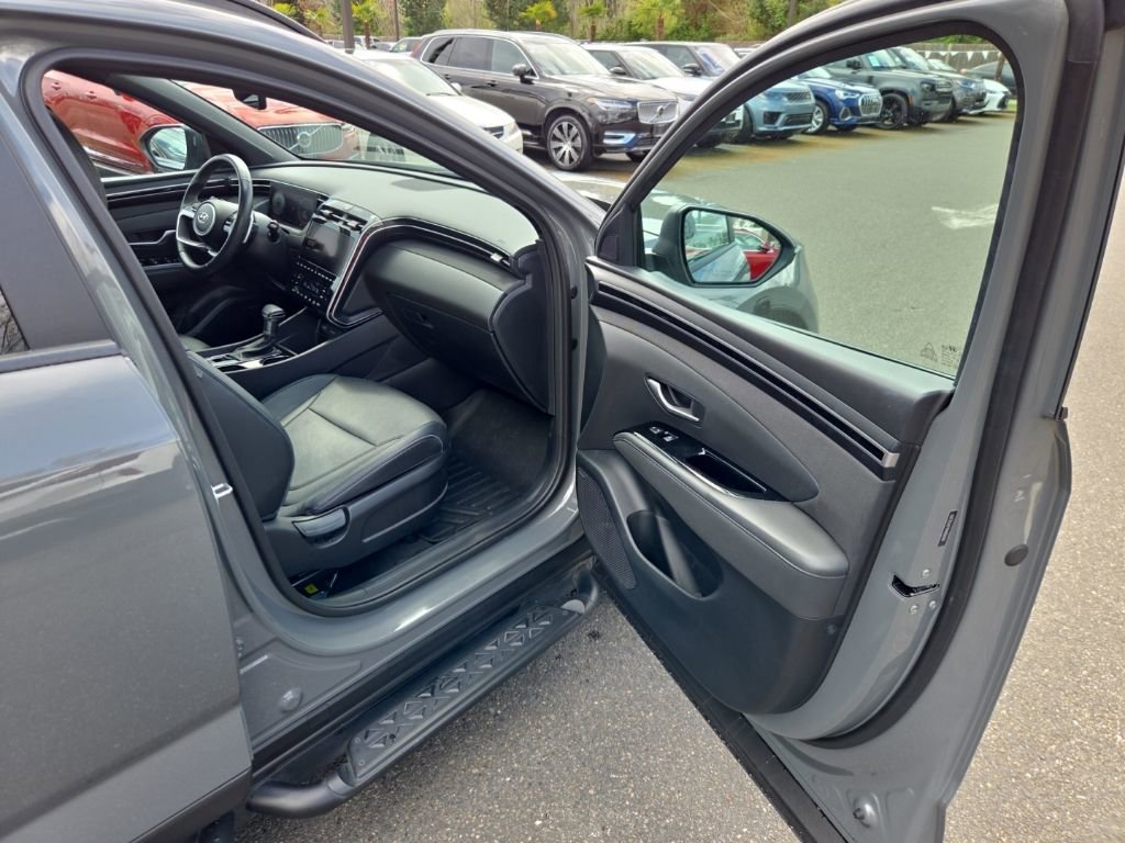 Used 2022 Hyundai Santa Cruz Limited image 19