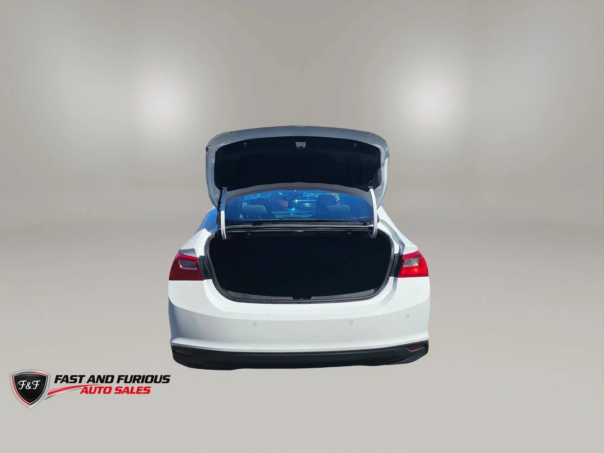 Used 2024 Chevrolet Malibu LT FWD image 8