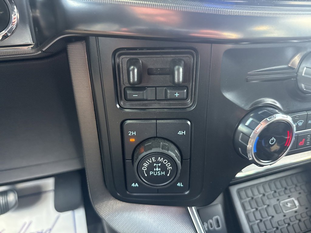 Used 2025 Ford F150 Platinum w/ Equipment Group 702A High image 41