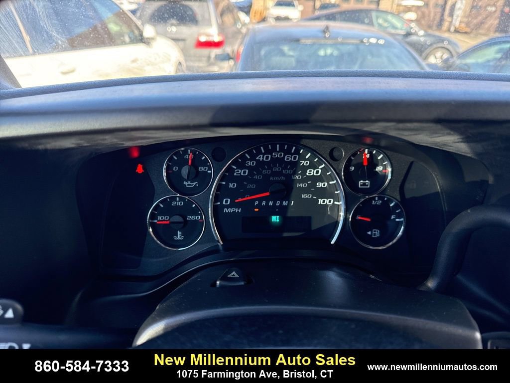 Used 2020 Chevrolet Express 3500 LS image 7