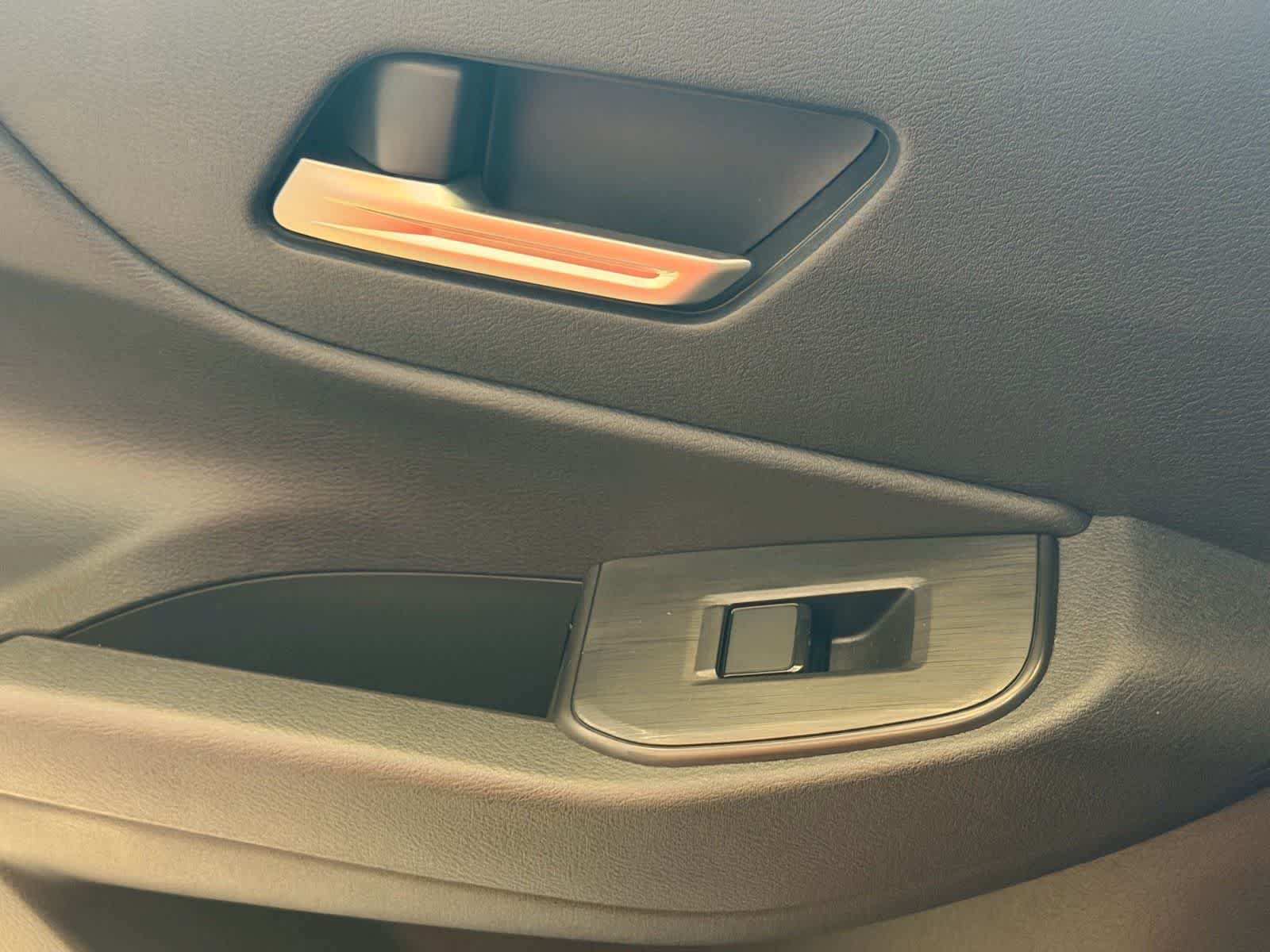 New 2027 Nissan Sentra SR w/ Floor Mat Package FWD image 26