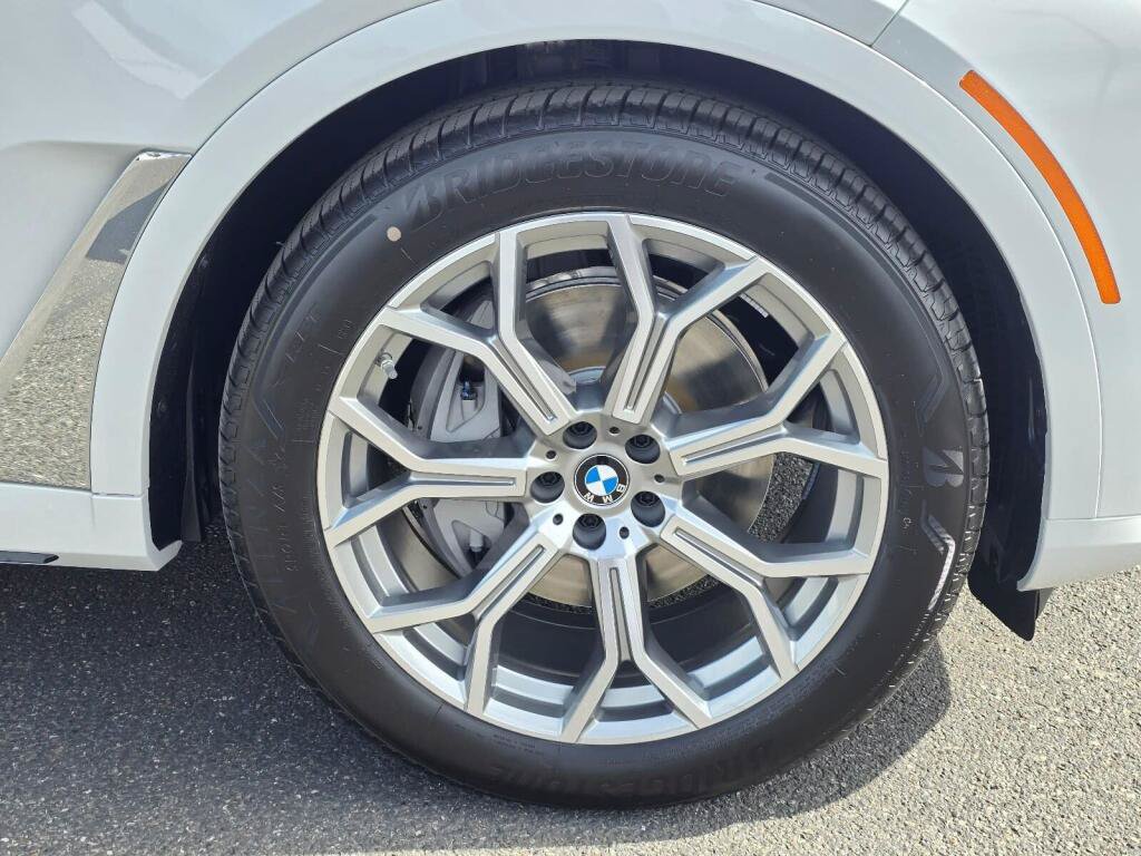 New 2027 BMW X7 xDrive40i AWD/4WD image 9